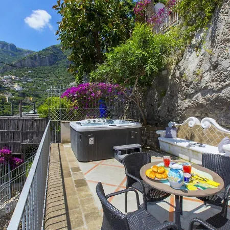 Aparthotel Hotiday Volte Alte Positano